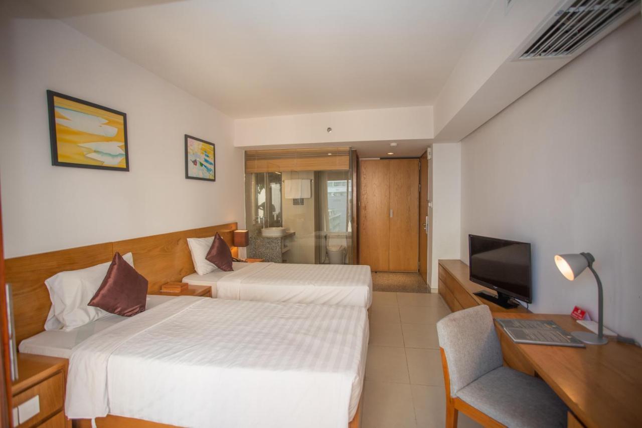 Holiday Hotel На Транг Екстериор снимка