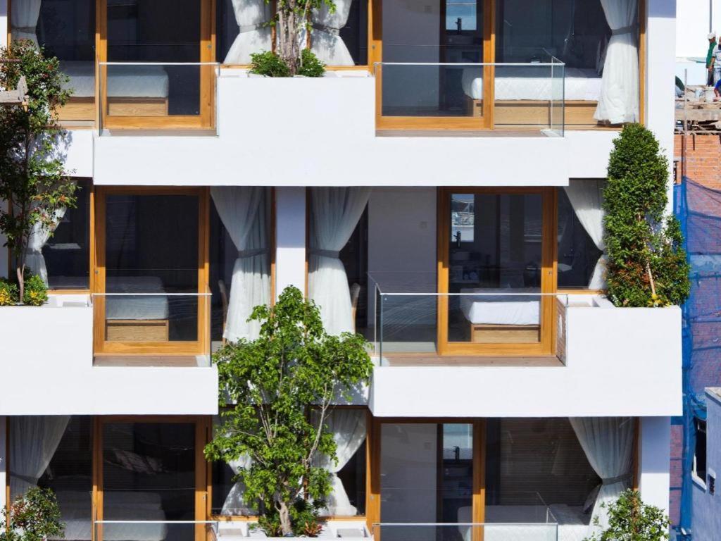 Holiday Hotel На Транг Екстериор снимка